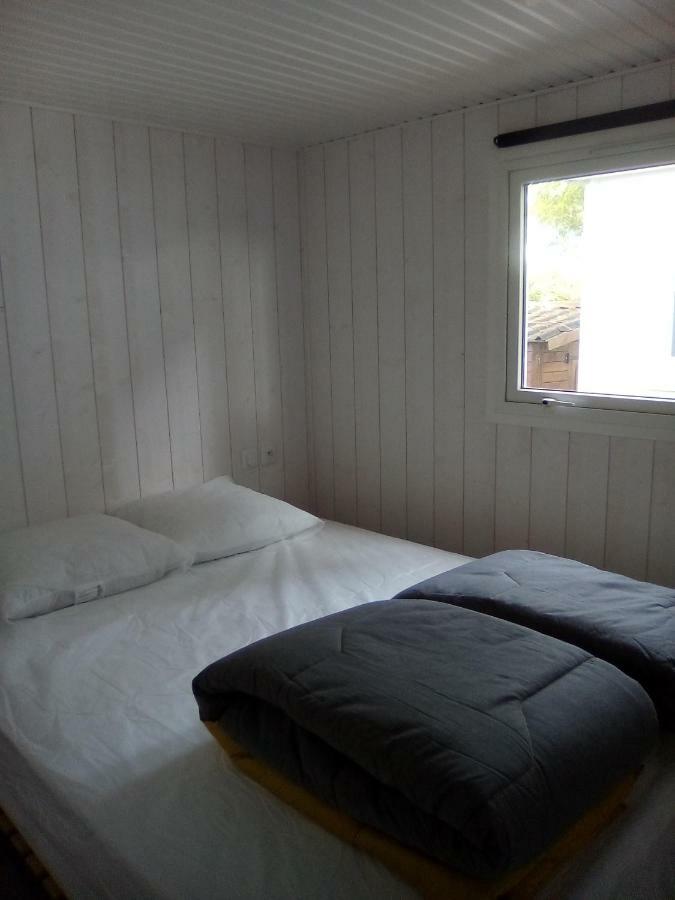 ホテル Camping Les Peupliers Saint-Pere-en-Retz エクステリア 写真